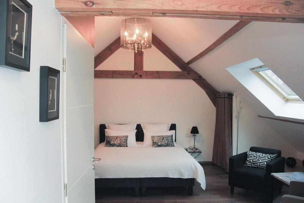 Au Coeur Des Hotes Steenvoorde Esterno foto