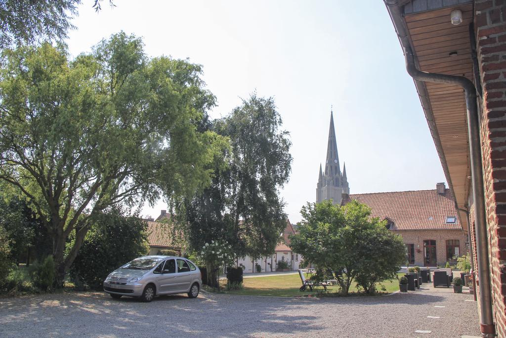 Au Coeur Des Hotes Steenvoorde Esterno foto